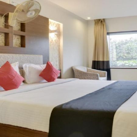 Klase Hotels Chennai Luaran gambar