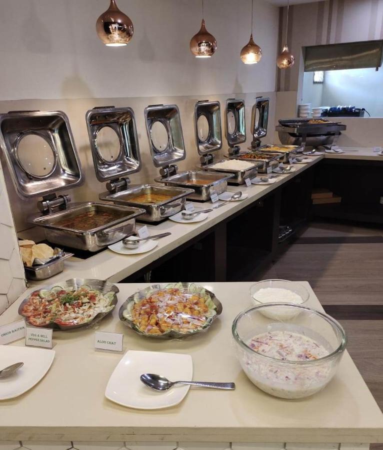 Klase Hotels Chennai Luaran gambar