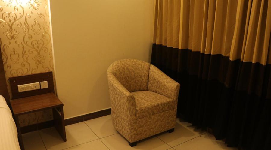 Klase Hotels Chennai Luaran gambar